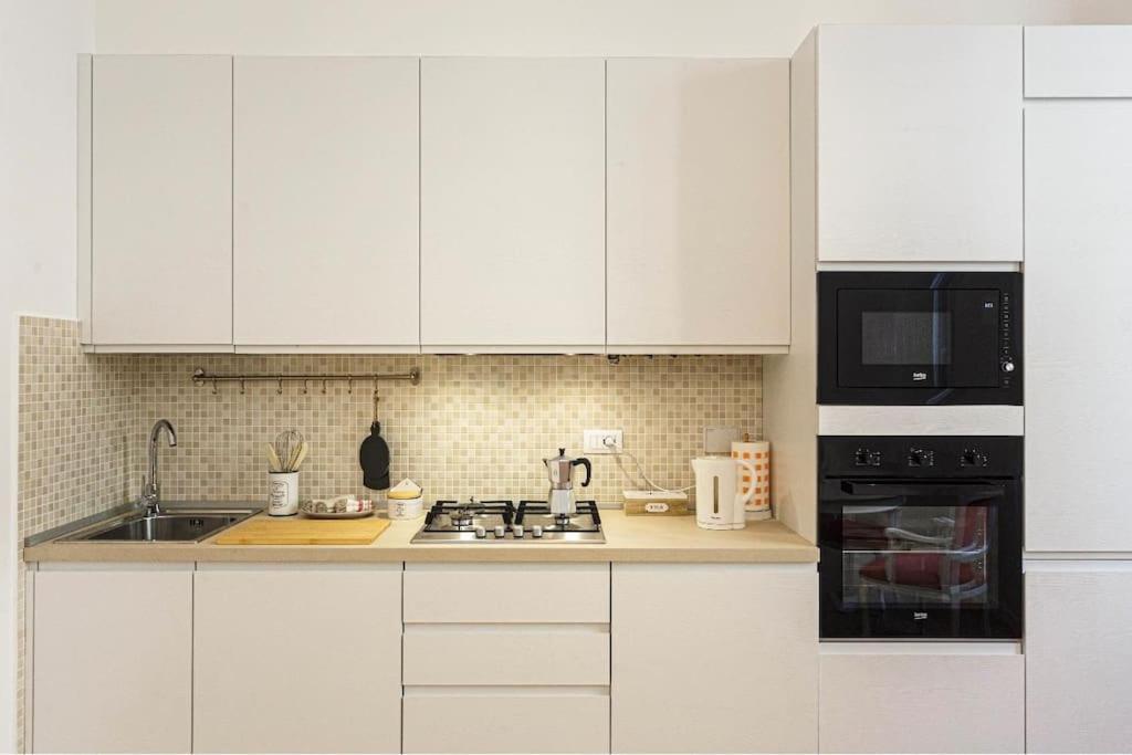 Casa Nel Cuore Della Citta Apartment Рапало Екстериор снимка