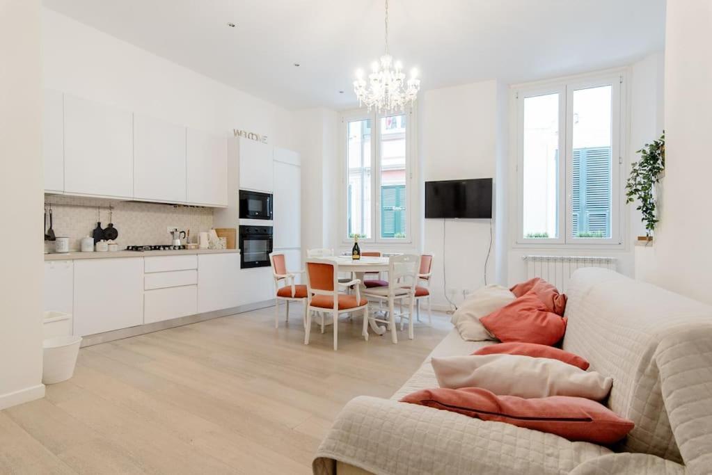 Casa Nel Cuore Della Citta Apartment Рапало Екстериор снимка